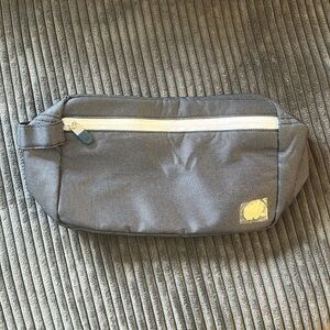 Harry’s brand Dopp Kit